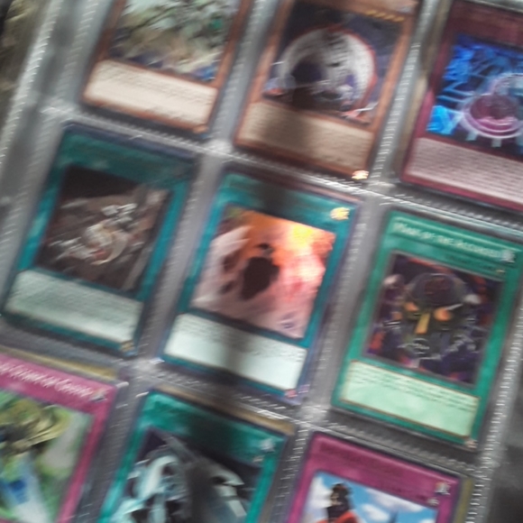 Over 900 Yu-gi-oh! trading cards - Picture 13 of 16